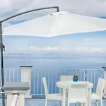 Mareluna Bed & Breakfast