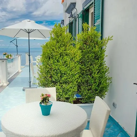 Bed & Breakfast Casa Mareluna Vico Equense