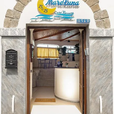 Casa Mareluna Bed & Breakfast