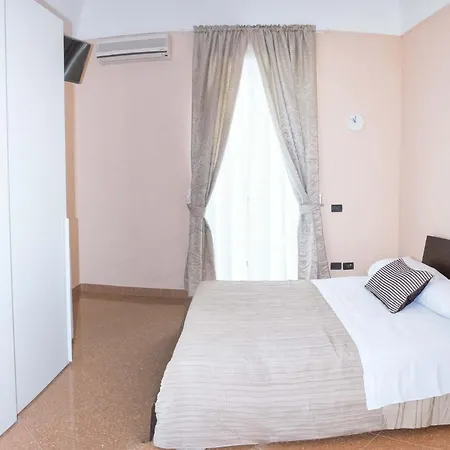 Casa Mareluna Bed & Breakfast *