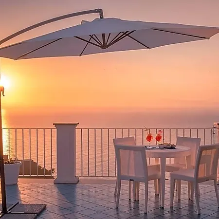 Mareluna Bed & Breakfast