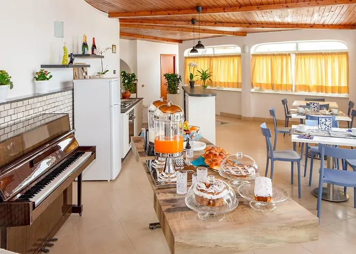 Casa Mareluna فندق مبيت وإفطار